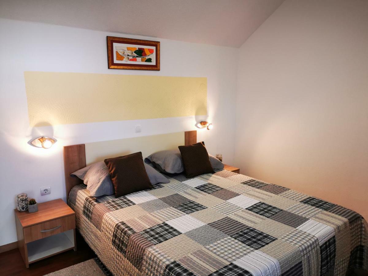 Guesthouse Samolov Vrhovine المظهر الخارجي الصورة