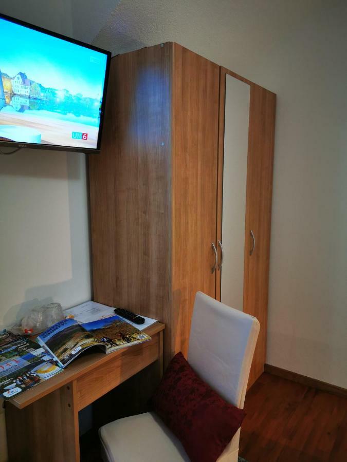 Guesthouse Samolov Vrhovine المظهر الخارجي الصورة